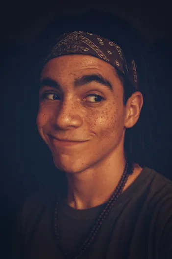 Malik looking soft and radiant